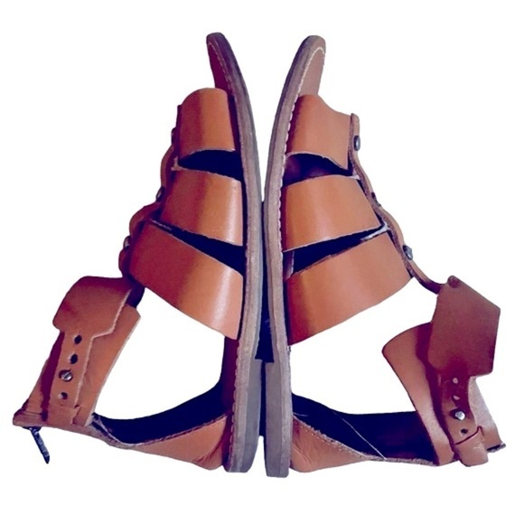 MADEWELL Tan Rowan Sandals - Picture 7 of 9